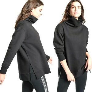 Athleta funnel neck sweatshirt black womens XS 24/7 side slits pullover fleece